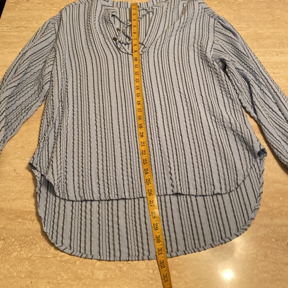 Free people NWOT long sleeve top, see measurements in photos below. - Picture 6 of 6